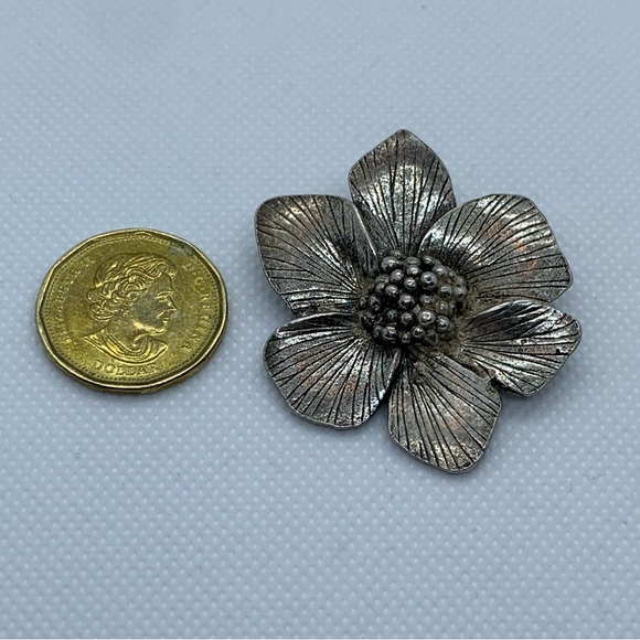 Vintage Pewter MIRACLE Flower Brooch - Picture 4 of 6